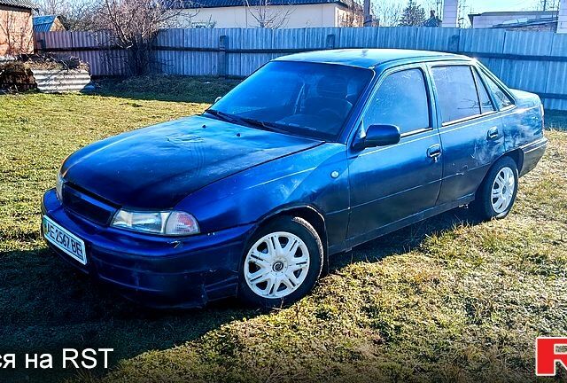 Синій Деу Нексія, об'ємом двигуна 1.5 л та пробігом 320 тис. км за 700 $, фото 1 на Automoto.ua