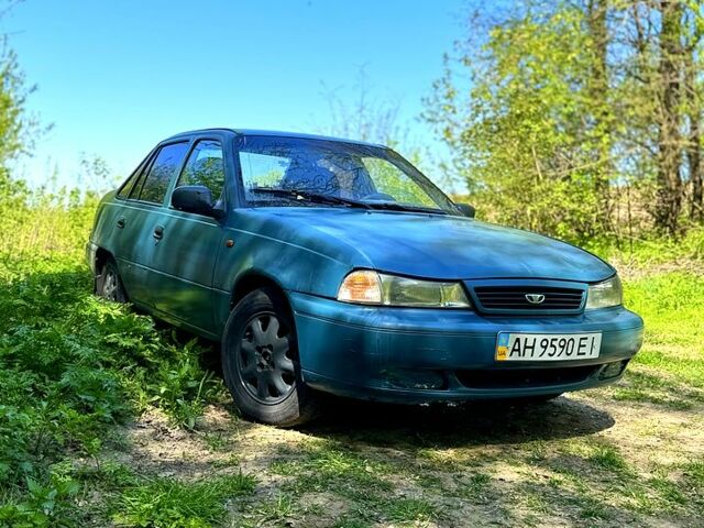 Синий Дэу Нексия, объемом двигателя 1.5 л и пробегом 0 тыс. км за 550 $, фото 1 на Automoto.ua