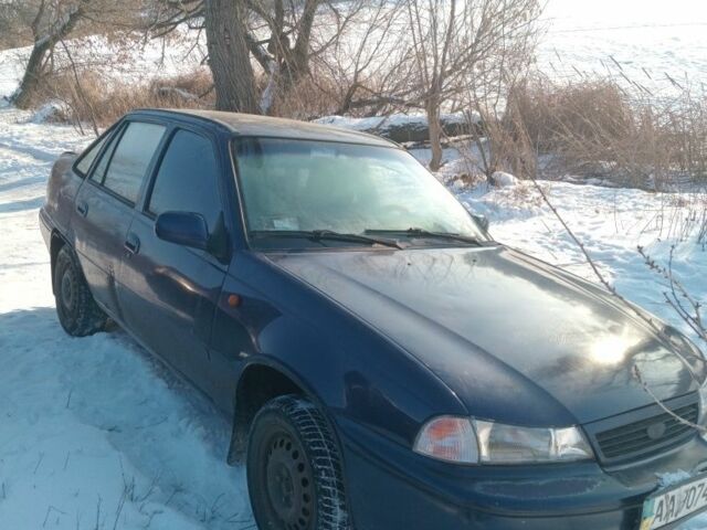 Синій Деу Нексія, об'ємом двигуна 1.5 л та пробігом 125 тис. км за 900 $, фото 1 на Automoto.ua