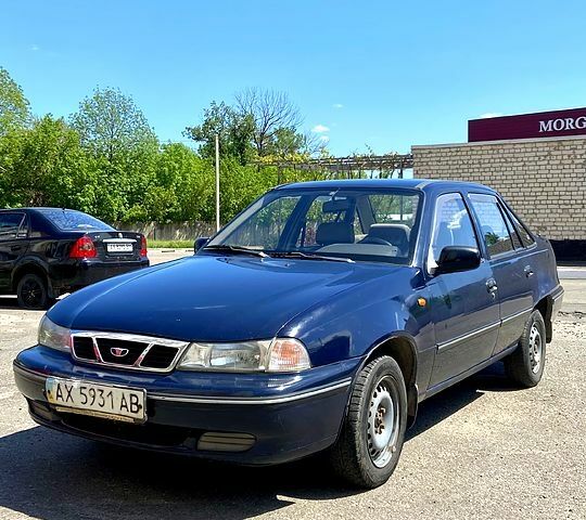 Синій Деу Нексія, об'ємом двигуна 1.5 л та пробігом 170 тис. км за 1700 $, фото 1 на Automoto.ua