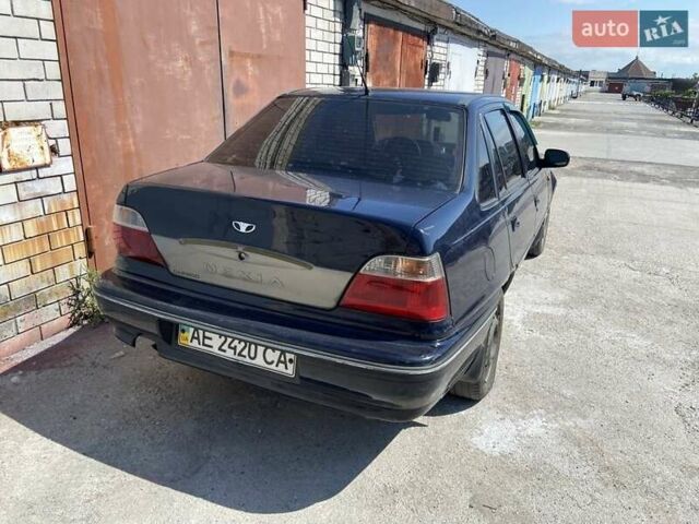 Синий Дэу Нексия, объемом двигателя 1.5 л и пробегом 310 тыс. км за 850 $, фото 1 на Automoto.ua