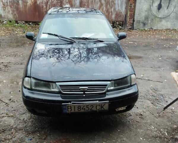 Синий Дэу Нексия, объемом двигателя 1.5 л и пробегом 292 тыс. км за 1000 $, фото 1 на Automoto.ua