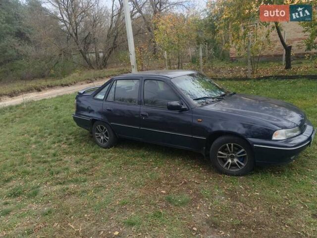 Синий Дэу Нексия, объемом двигателя 1.5 л и пробегом 335 тыс. км за 1900 $, фото 1 на Automoto.ua