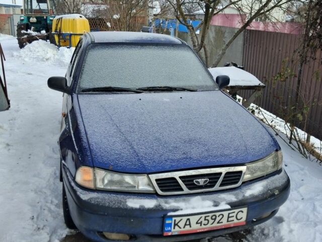 Синий Дэу Нексия, объемом двигателя 1.5 л и пробегом 128 тыс. км за 500 $, фото 1 на Automoto.ua