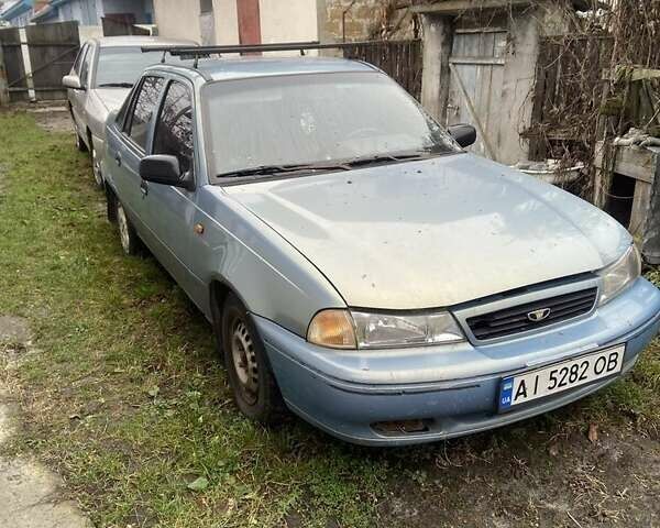 Синий Дэу Нексия, объемом двигателя 1.5 л и пробегом 276 тыс. км за 1000 $, фото 1 на Automoto.ua