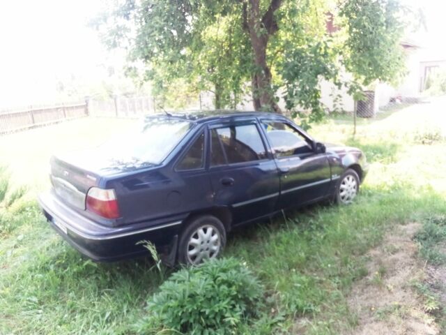 Синій Деу Нексія, об'ємом двигуна 1.5 л та пробігом 150 тис. км за 1342 $, фото 1 на Automoto.ua