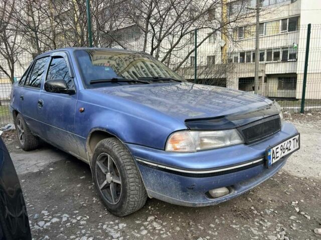 Синий Дэу Нексия, объемом двигателя 1.5 л и пробегом 287 тыс. км за 677 $, фото 1 на Automoto.ua