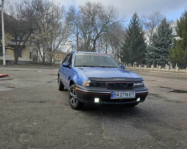 Синій Деу Нексія, об'ємом двигуна 1.5 л та пробігом 273 тис. км за 1990 $, фото 1 на Automoto.ua