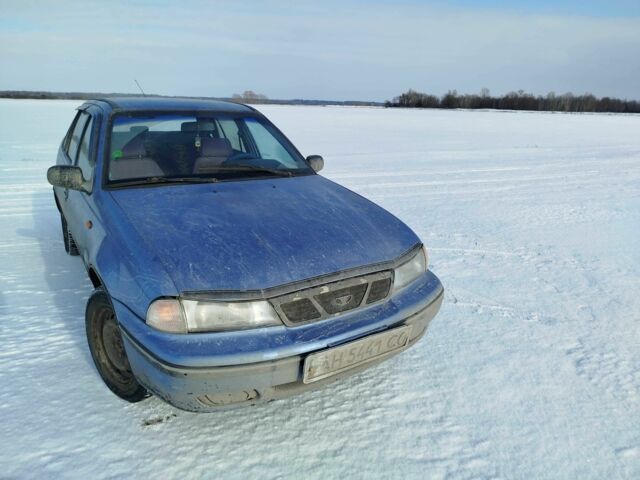 Синий Дэу Нексия, объемом двигателя 1.5 л и пробегом 222 тыс. км за 850 $, фото 1 на Automoto.ua