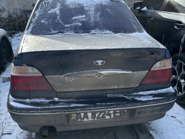 Синий Дэу Нексия, объемом двигателя 1.5 л и пробегом 250 тыс. км за 1100 $, фото 1 на Automoto.ua