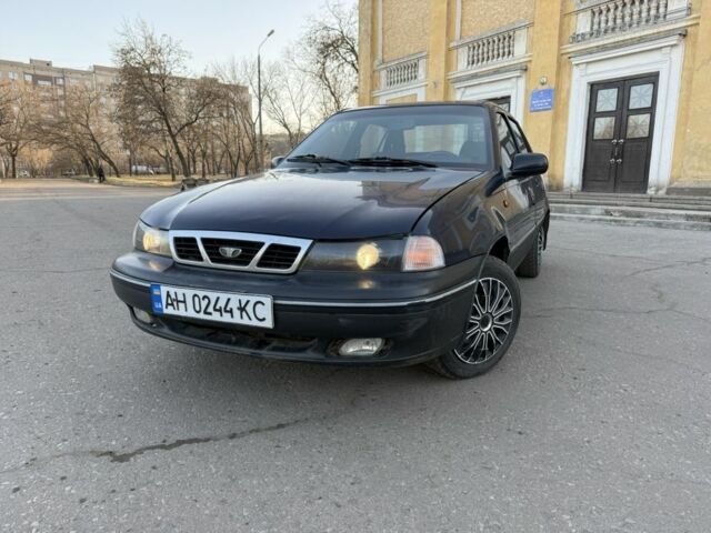 Синій Деу Нексія, об'ємом двигуна 1.5 л та пробігом 300 тис. км за 994 $, фото 1 на Automoto.ua
