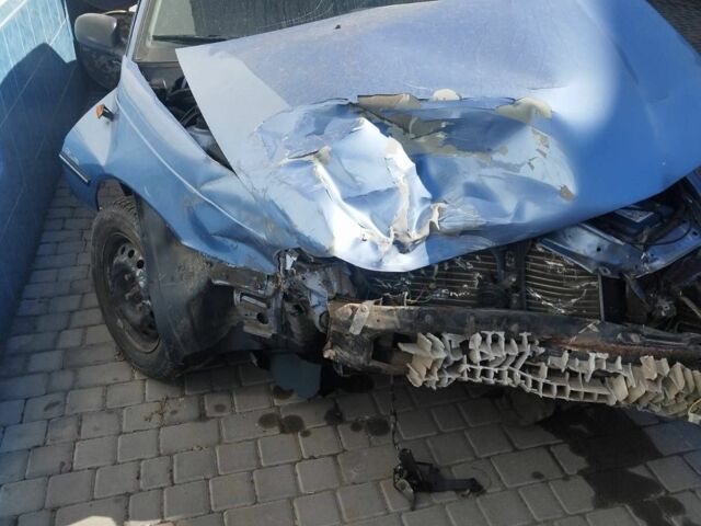 Синий Дэу Нексия, объемом двигателя 0 л и пробегом 100 тыс. км за 1000 $, фото 1 на Automoto.ua