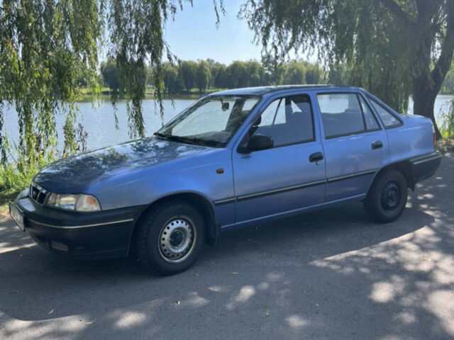 Синій Деу Нексія, об'ємом двигуна 1.5 л та пробігом 80 тис. км за 2100 $, фото 1 на Automoto.ua