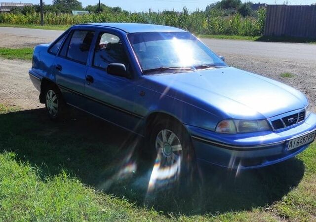 Синий Дэу Нексия, объемом двигателя 1.5 л и пробегом 203 тыс. км за 1794 $, фото 1 на Automoto.ua