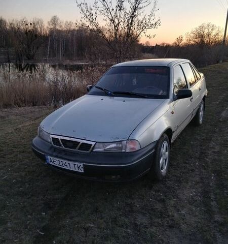 Синий Дэу Нексия, объемом двигателя 1.5 л и пробегом 200 тыс. км за 899 $, фото 1 на Automoto.ua