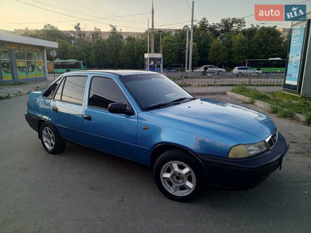 Синій Деу Нексія, об'ємом двигуна 1.5 л та пробігом 170 тис. км за 1450 $, фото 1 на Automoto.ua