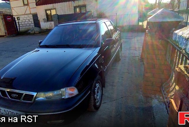 Синий Дэу Нексия, объемом двигателя 1.5 л и пробегом 218 тыс. км за 1300 $, фото 1 на Automoto.ua