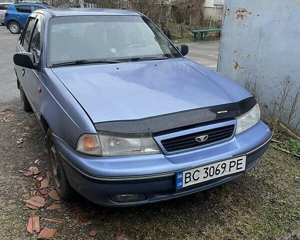 Синий Дэу Нексия, объемом двигателя 1.5 л и пробегом 230 тыс. км за 2200 $, фото 1 на Automoto.ua