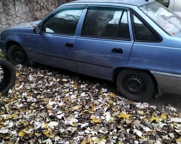 Синій Деу Нексія, об'ємом двигуна 1.5 л та пробігом 186 тис. км за 950 $, фото 1 на Automoto.ua
