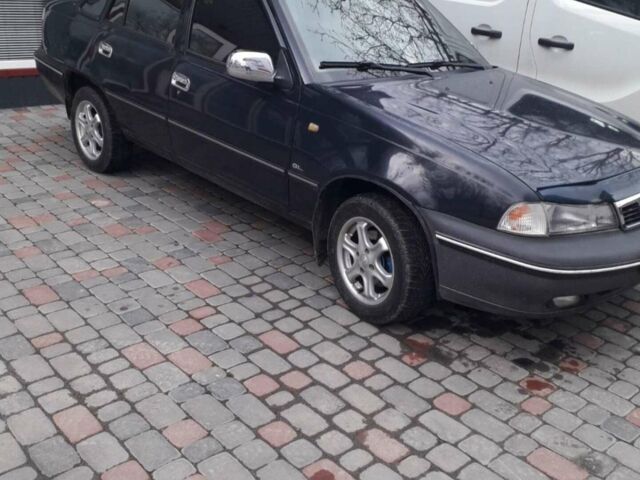 Синий Дэу Нексия, объемом двигателя 1.5 л и пробегом 140 тыс. км за 1750 $, фото 1 на Automoto.ua