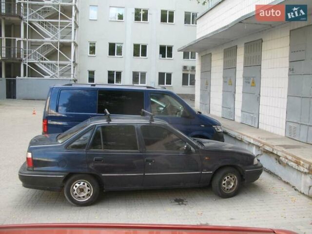 Синій Деу Нексія, об'ємом двигуна 1.5 л та пробігом 165 тис. км за 1300 $, фото 1 на Automoto.ua