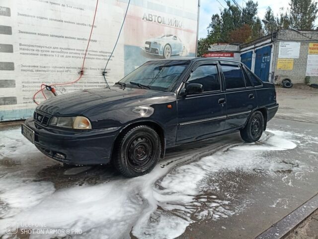 Синий Дэу Нексия, объемом двигателя 1.5 л и пробегом 143 тыс. км за 1200 $, фото 1 на Automoto.ua