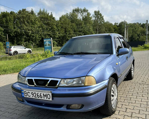 Синій Деу Нексія, об'ємом двигуна 1.5 л та пробігом 165 тис. км за 1700 $, фото 1 на Automoto.ua