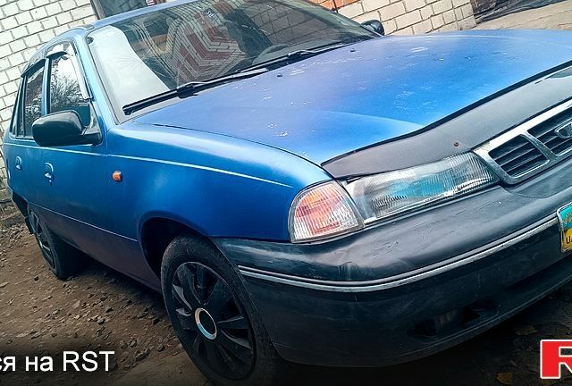 Синій Деу Нексія, об'ємом двигуна 1.5 л та пробігом 200 тис. км за 1150 $, фото 1 на Automoto.ua