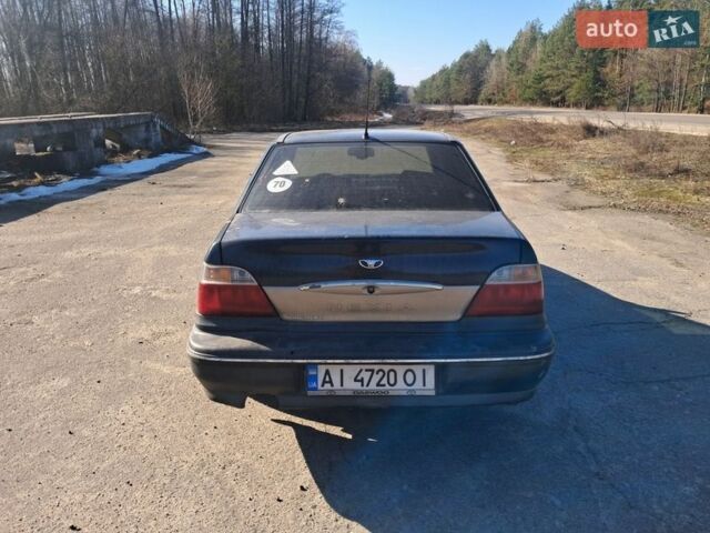 Синий Дэу Нексия, объемом двигателя 1.5 л и пробегом 200 тыс. км за 600 $, фото 1 на Automoto.ua