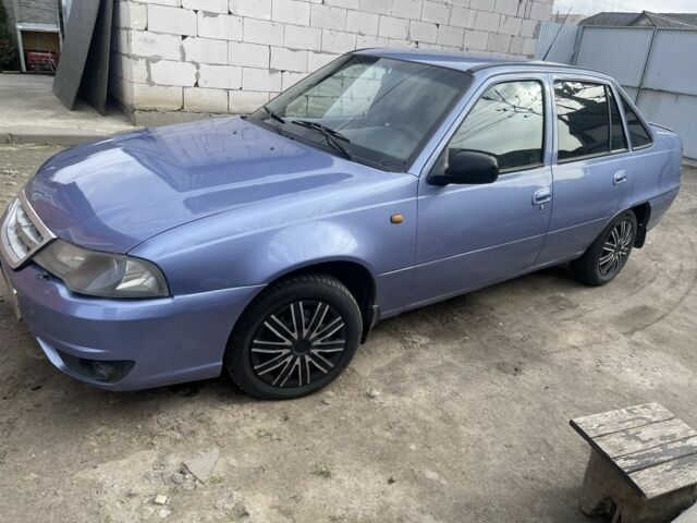 Синий Дэу Нексия, объемом двигателя 1.5 л и пробегом 255 тыс. км за 1800 $, фото 1 на Automoto.ua