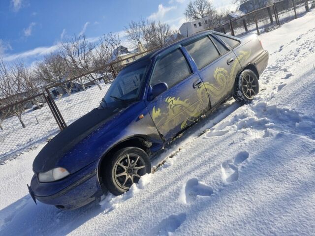 Синий Дэу Нексия, объемом двигателя 0 л и пробегом 190 тыс. км за 1000 $, фото 1 на Automoto.ua