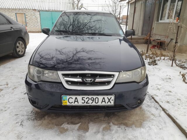 Синій Деу Нексія, об'ємом двигуна 1.5 л та пробігом 245 тис. км за 1350 $, фото 1 на Automoto.ua