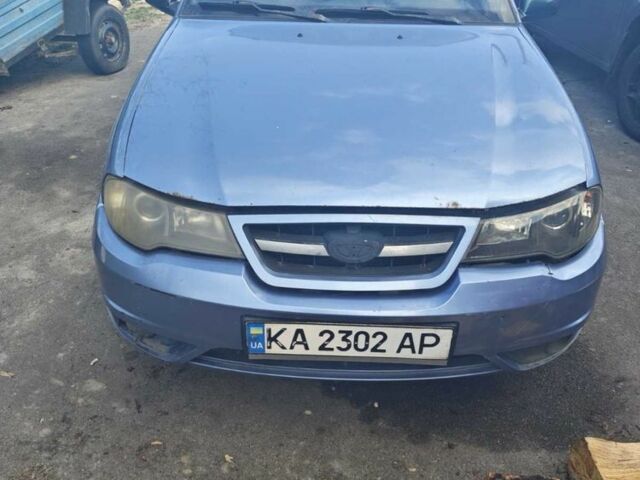 Синій Деу Нексія, об'ємом двигуна 1.5 л та пробігом 150 тис. км за 1300 $, фото 1 на Automoto.ua
