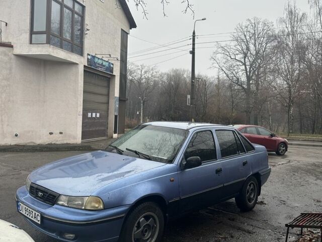 Синій Деу Нексія, об'ємом двигуна 1.5 л та пробігом 290 тис. км за 700 $, фото 1 на Automoto.ua
