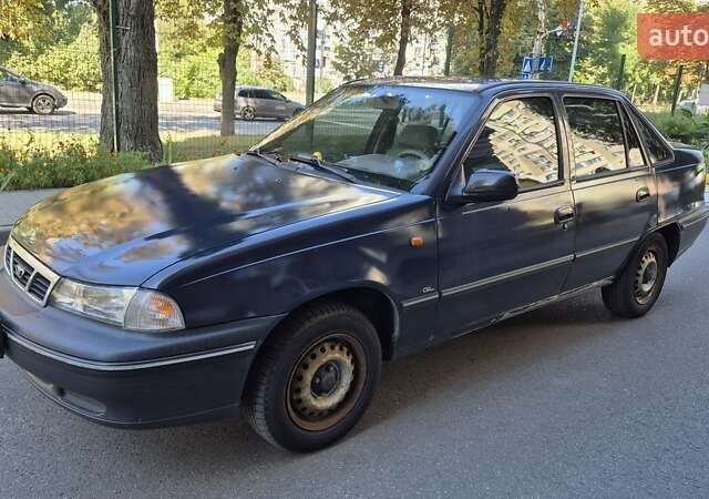 Синій Деу Нексія, об'ємом двигуна 1.5 л та пробігом 161 тис. км за 2200 $, фото 1 на Automoto.ua