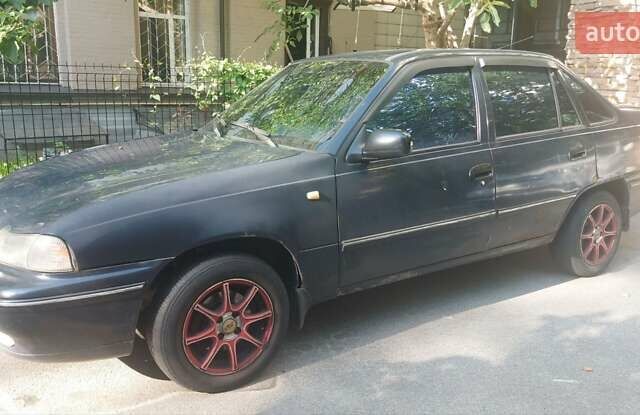 Синий Дэу Нексия, объемом двигателя 0 л и пробегом 381 тыс. км за 1200 $, фото 1 на Automoto.ua