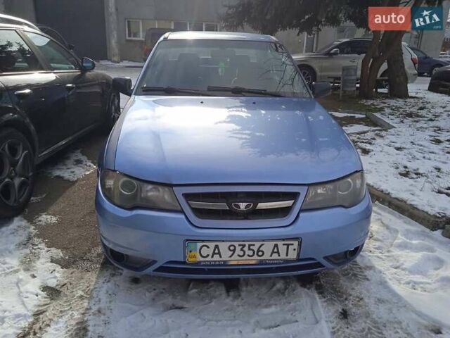 Синий Дэу Нексия, объемом двигателя 1.5 л и пробегом 230 тыс. км за 1800 $, фото 1 на Automoto.ua