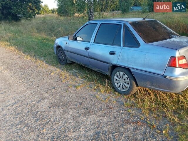 Синій Деу Нексія, об'ємом двигуна 1.5 л та пробігом 200 тис. км за 1600 $, фото 1 на Automoto.ua