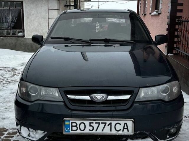 Синий Дэу Нексия, объемом двигателя 1.5 л и пробегом 356 тыс. км за 1700 $, фото 1 на Automoto.ua