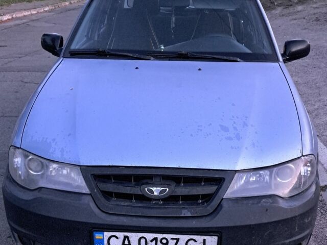 Синій Деу Нексія, об'ємом двигуна 1.5 л та пробігом 257 тис. км за 2300 $, фото 1 на Automoto.ua