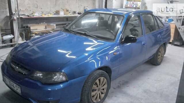 Синий Дэу Нексия, объемом двигателя 1.5 л и пробегом 240 тыс. км за 1300 $, фото 1 на Automoto.ua
