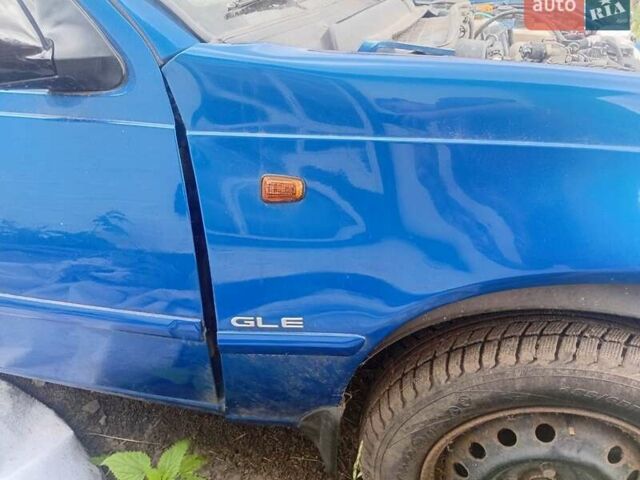 Синий Дэу Нексия, объемом двигателя 1.5 л и пробегом 70 тыс. км за 1000 $, фото 1 на Automoto.ua