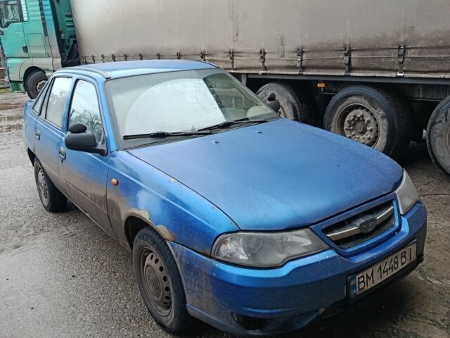 Синий Дэу Нексия, объемом двигателя 1.5 л и пробегом 350 тыс. км за 663 $, фото 1 на Automoto.ua