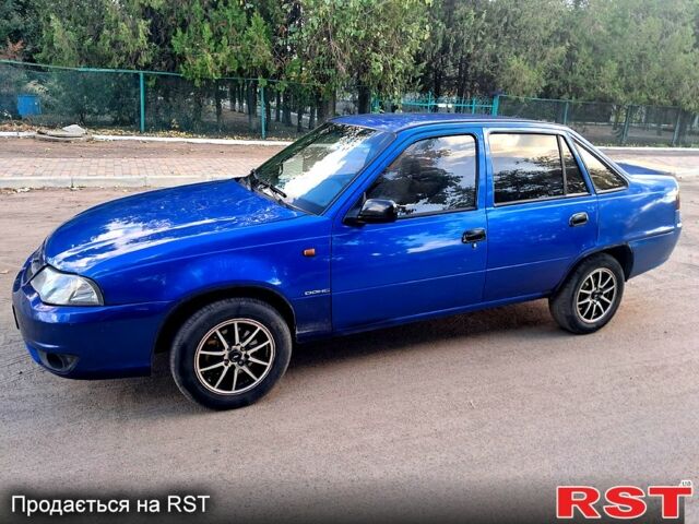 Синій Деу Нексія, об'ємом двигуна 1.6 л та пробігом 186 тис. км за 2000 $, фото 1 на Automoto.ua