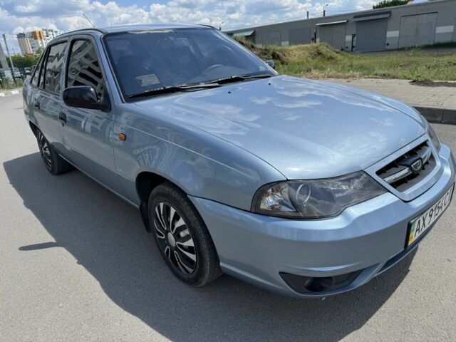 Синий Дэу Нексия, объемом двигателя 0 л и пробегом 70 тыс. км за 2600 $, фото 1 на Automoto.ua