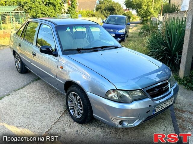 Синій Деу Нексія, об'ємом двигуна 1.6 л та пробігом 200 тис. км за 2400 $, фото 1 на Automoto.ua