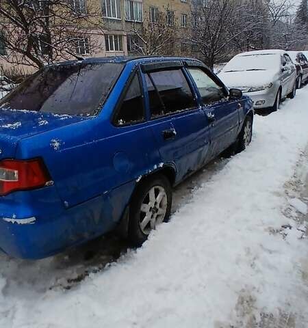 Синій Деу Нексія, об'ємом двигуна 1.5 л та пробігом 175 тис. км за 1000 $, фото 1 на Automoto.ua