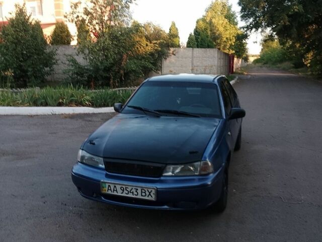 Синий Дэу Нексия, объемом двигателя 2 л и пробегом 22 тыс. км за 899 $, фото 1 на Automoto.ua