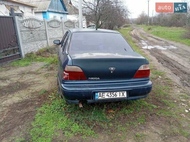 Зеленый Дэу Нексия, объемом двигателя 1.5 л и пробегом 300 тыс. км за 591 $, фото 1 на Automoto.ua