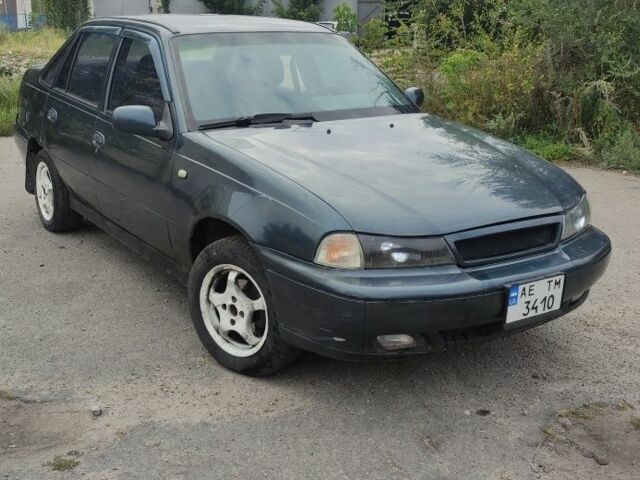 Зелений Деу Нексія, об'ємом двигуна 1.5 л та пробігом 15 тис. км за 650 $, фото 1 на Automoto.ua